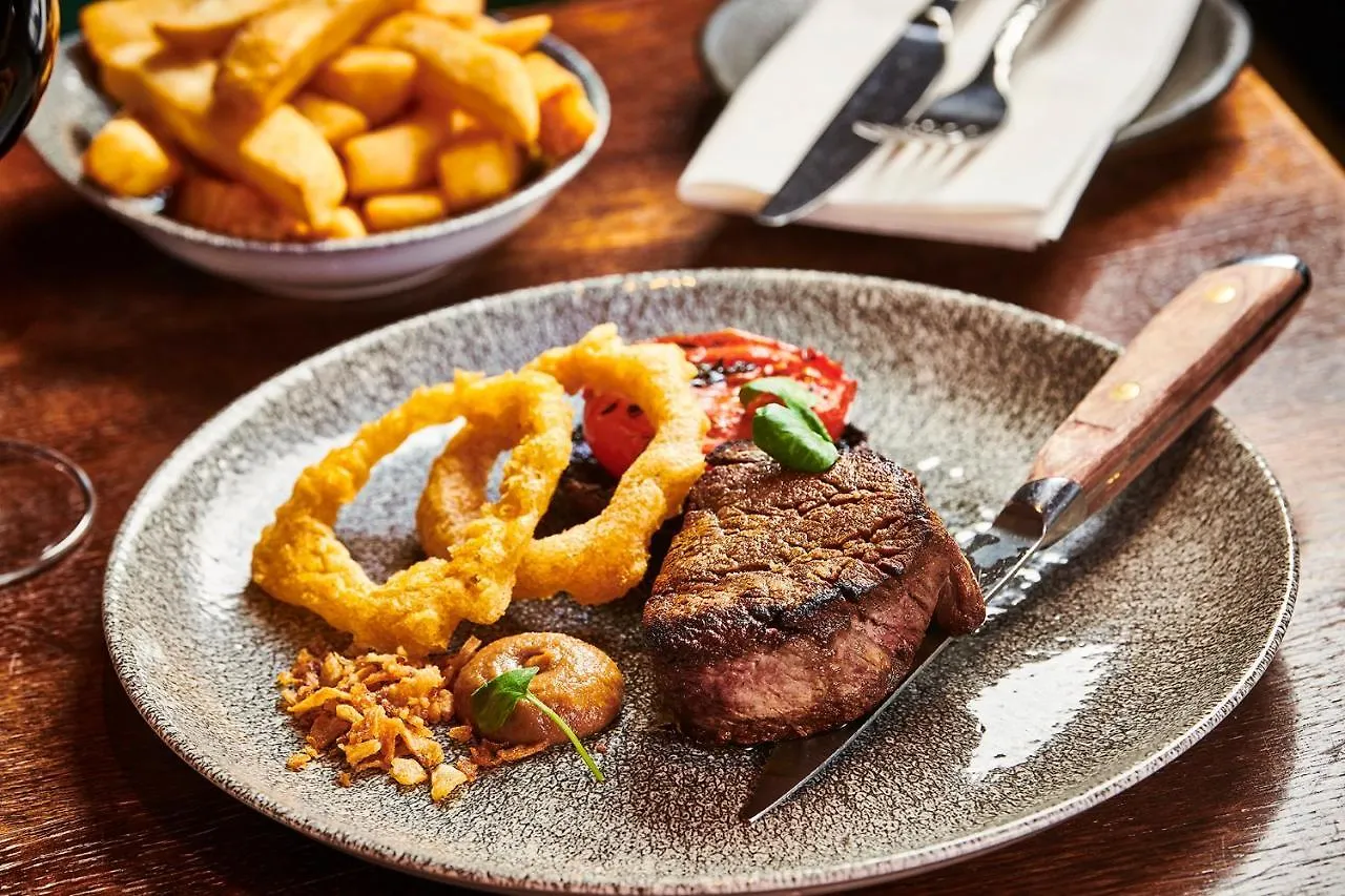 Genting Hotel & Spa At Resorts World Birmingham Bickenhill 4*,